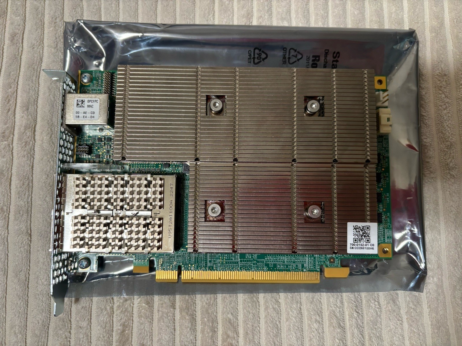 AMD Pensando DSC2-100 2 ports 100G QSFP56 Distributed Services Card PCIe Gen4.0