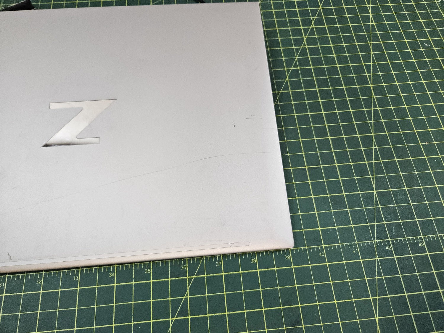 HP Zbook Firefly 14 G9 14″ WUXGA (1920×1200) LCD Screen Complete Assembly #d56