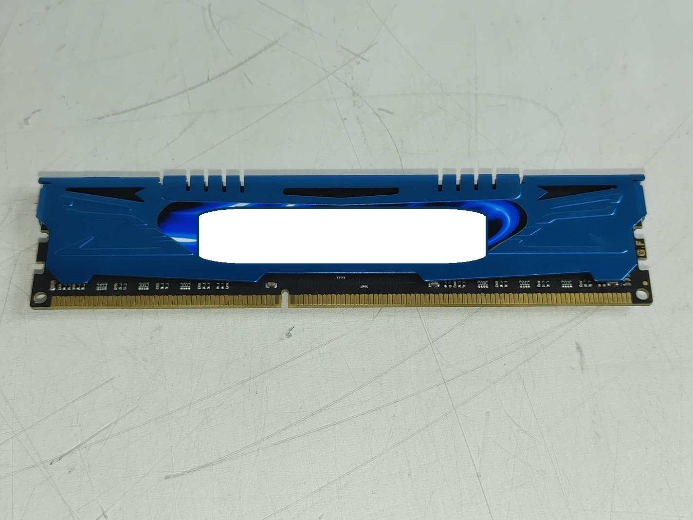 Mixed Brand 8 GB PC3-19200U DDR3-2400 2Rx8 DDR3 Desktop Shielded RAM