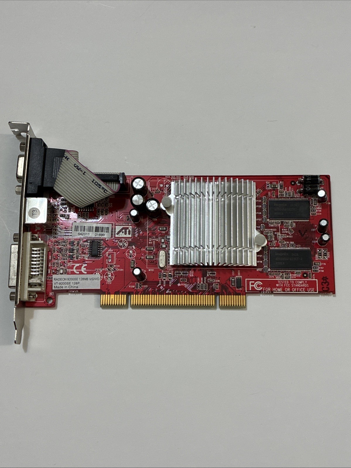 VisionTek ATI Radeon 9200 SE 128MB AGP Graphics Card VT-9200SE-128P VGA DVI