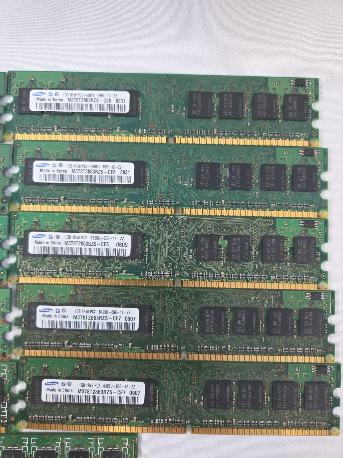 Lot of 11 Mixed Brand & Speed PC2- 1GB + 2GB DDR2 Desktop RAM 6400U + 5300U