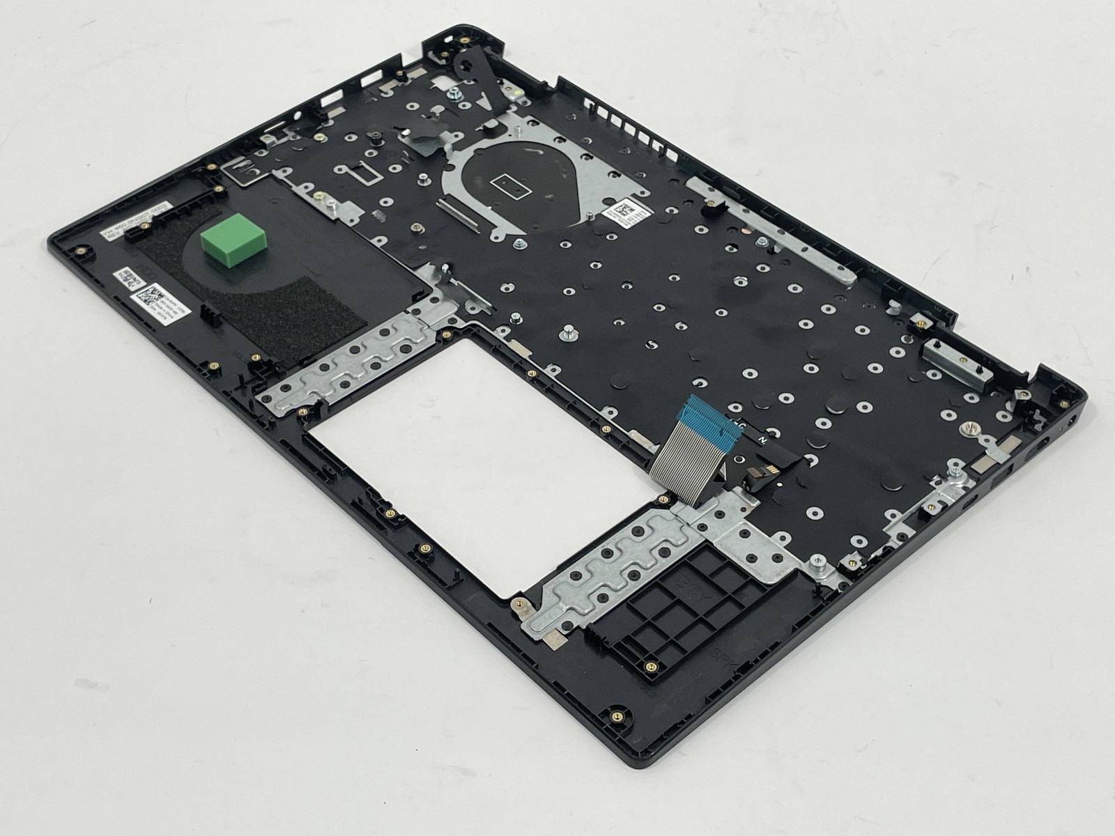 Dell Latitude 3520 Keyboard Palm Rest DJP76
