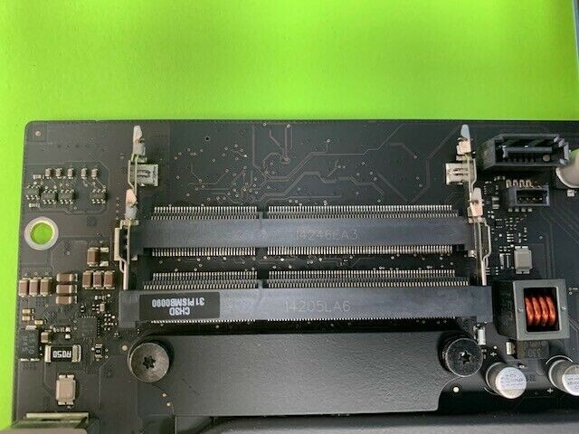 Apple iMac 21.5″ A1418 Late 2013 Logic Board 820-3588-A i5 2.7GHz Iris Pro 1.5GB