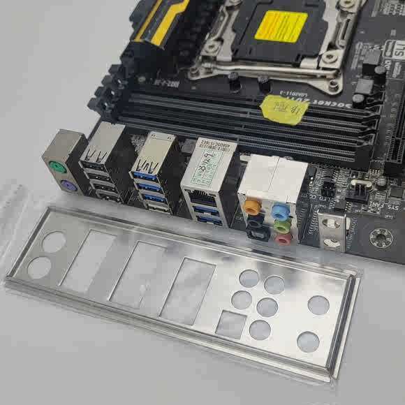 FOR GIGABYTE GA-X99-UD4 DDR4*8 LGA 2011-V3 128GB ATX Motherboard Test OK