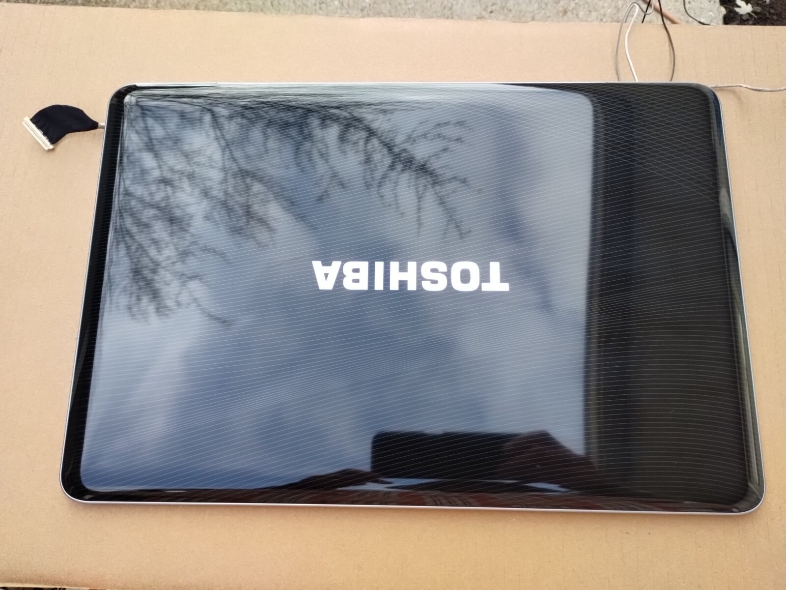 Toshiba Satellite A505D S6968 Laptop 14″ screen assembly