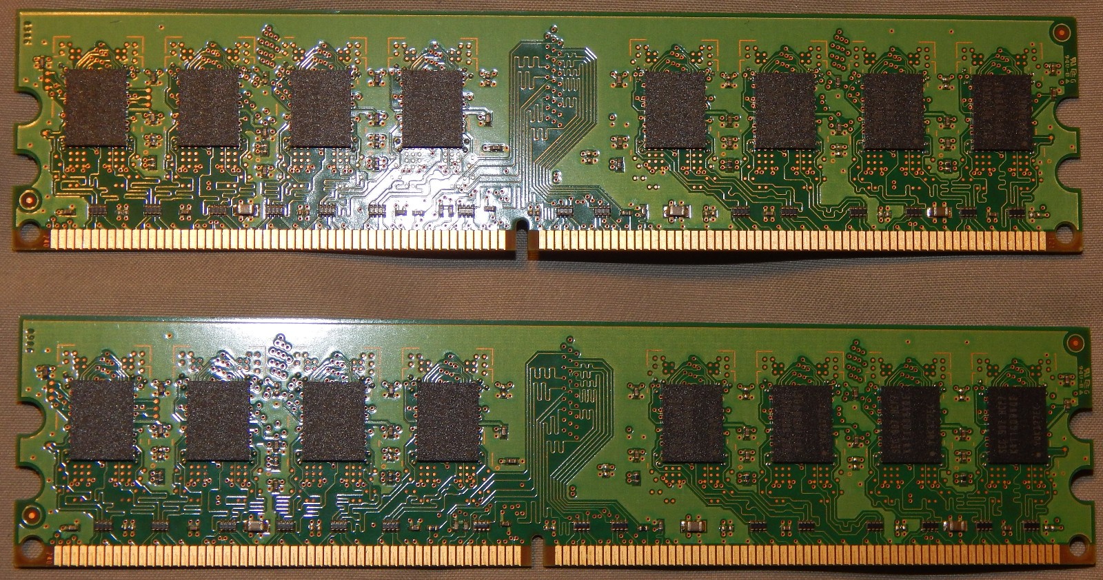 Mixed Brands 4GB 2X2GB DDR2 2RX8 PC2-6400U 800MHz 240PIN DIMM Desktop RAM