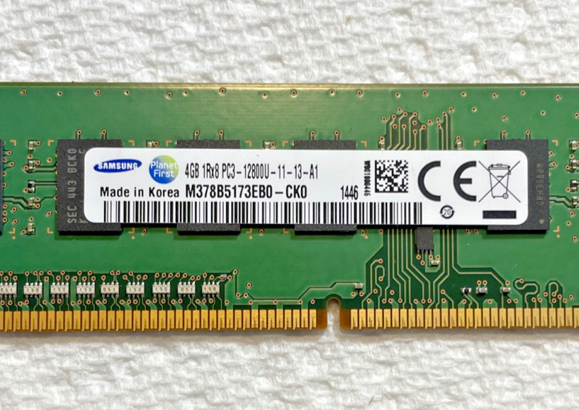 SAMSUNG 4GB 1RX8 PC3L-12800U-11-13-A1 M378B5173EB0-CKO