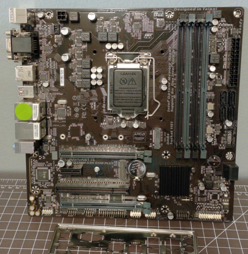 *8th + 9th Gen Only* Gigabyte Q370M D3H GSM PLUS LGA 1151 mATX Motherboard