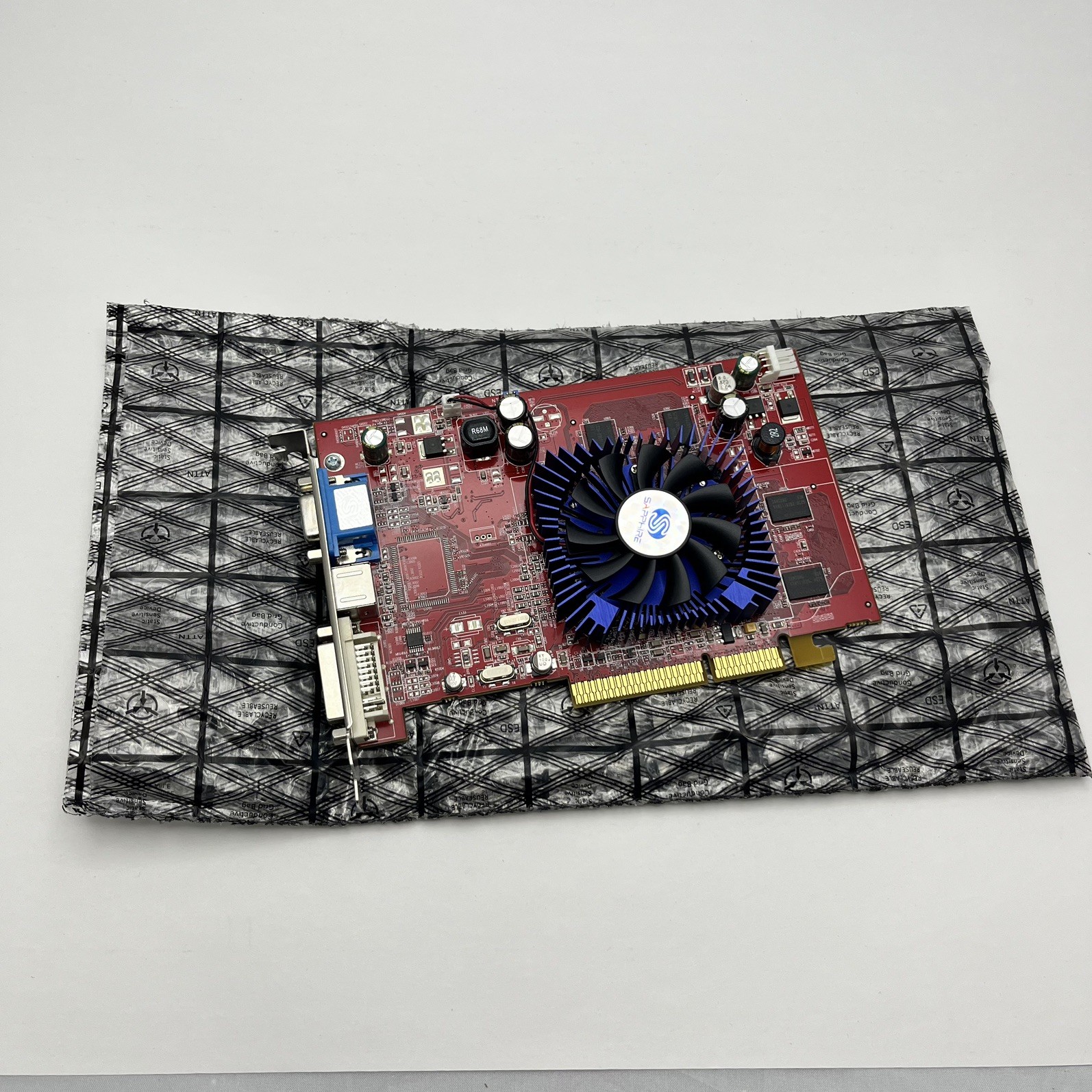 Sapphire ATI Radeon X1650 Pro 512MB AGP Video Card NEW OPEN BOX CIB Untested
