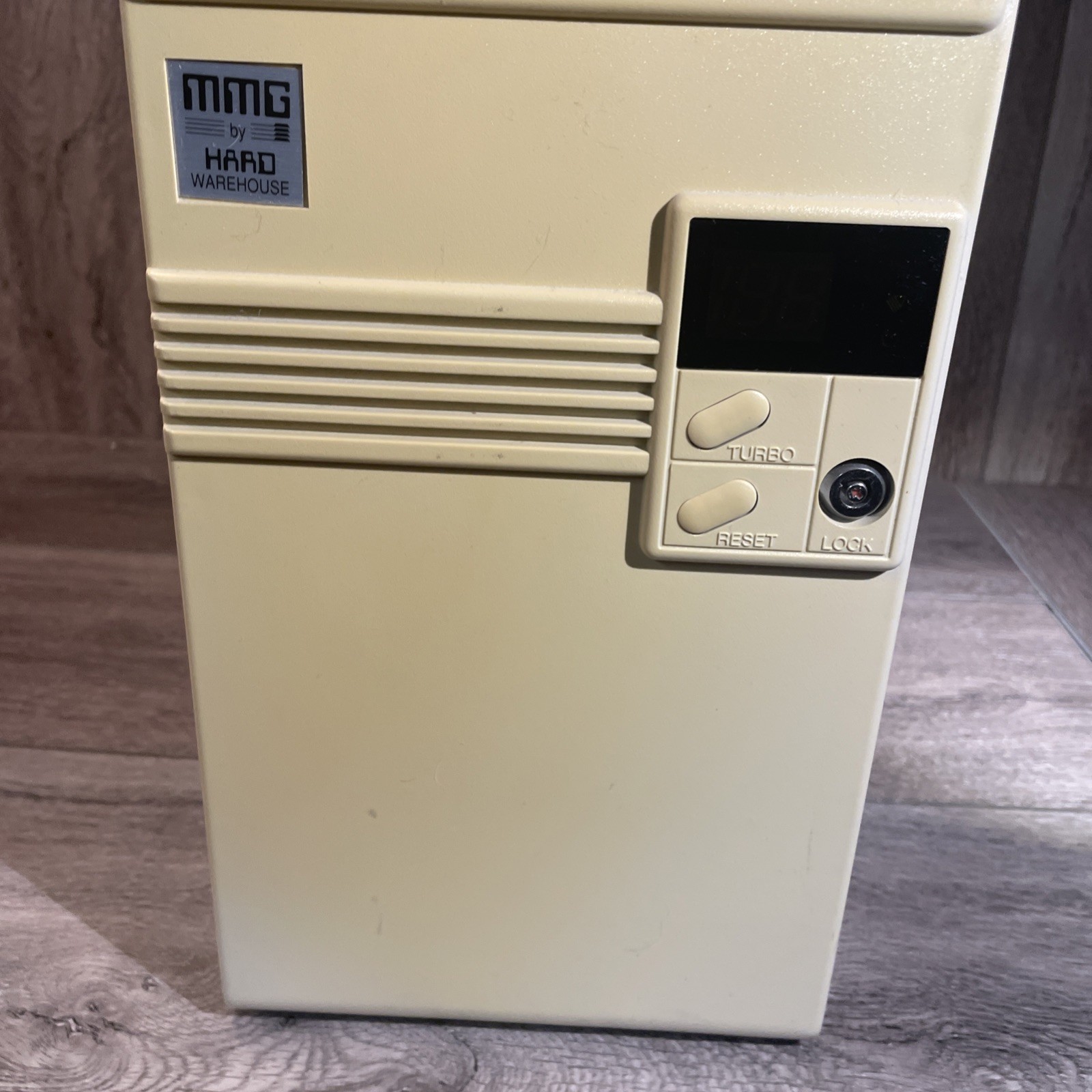 Vintage AT Mid-Tower Case Turbo MHz LED 5.25 Floppy CD Beige Power Cord Ribbons