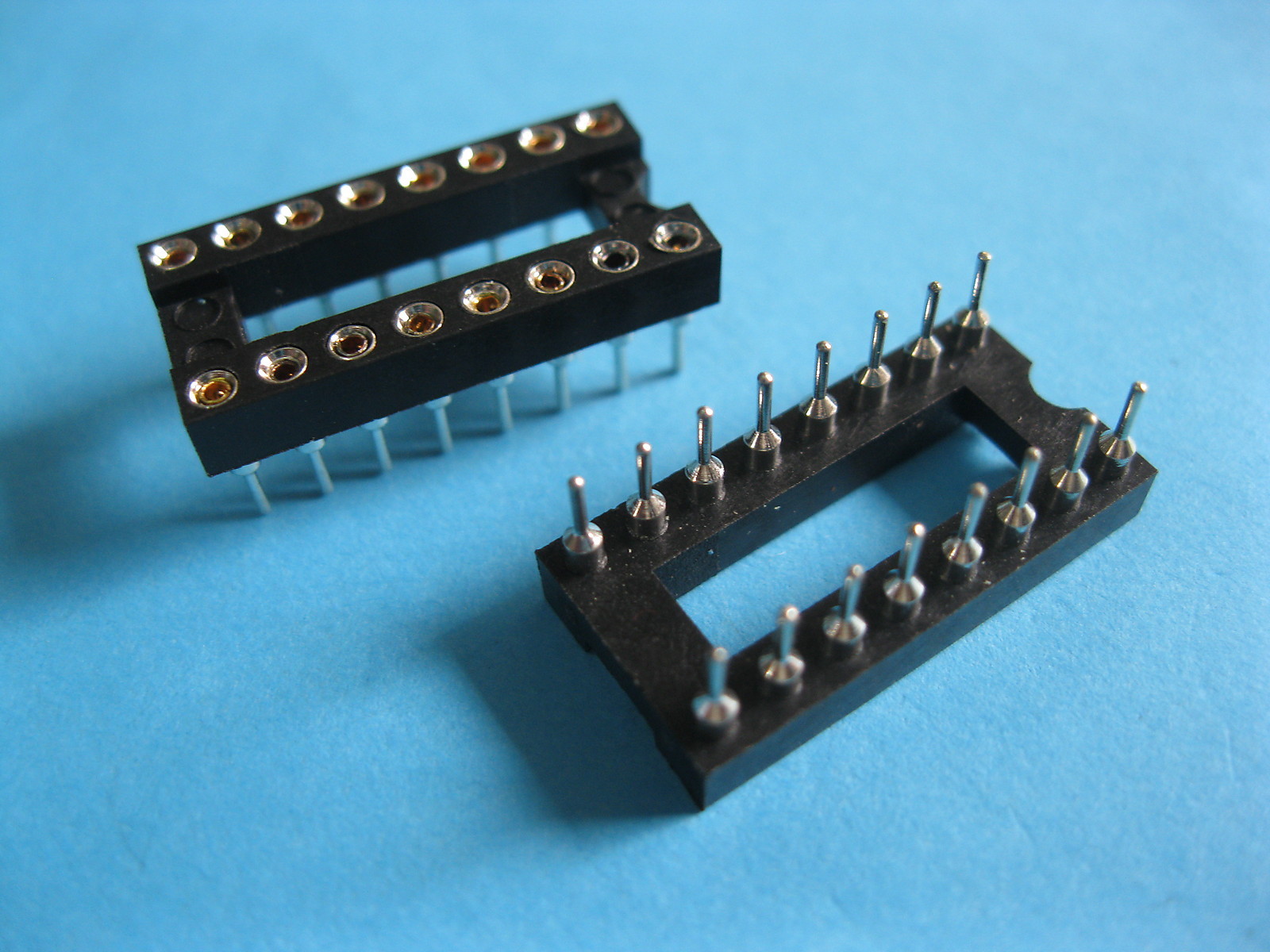 30 pcs IC Socket Adapter Round 16 Pin Headers & (IC) Sockets Pitch 2.54mm X=7.62