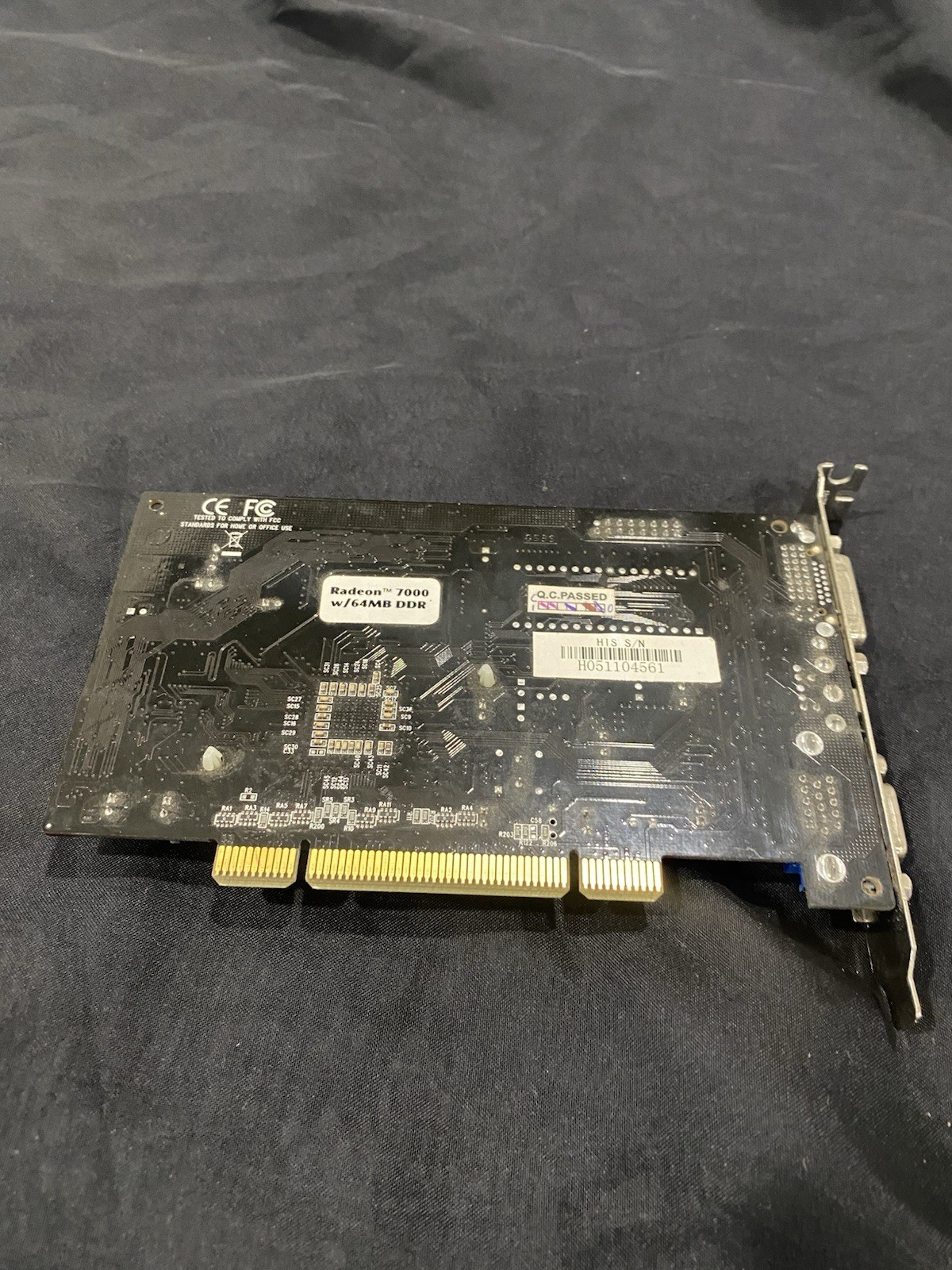 ATI Radeon 7000 64MB DDR PCI Graphics Card VGA DVI S-Video Multiple Monitor