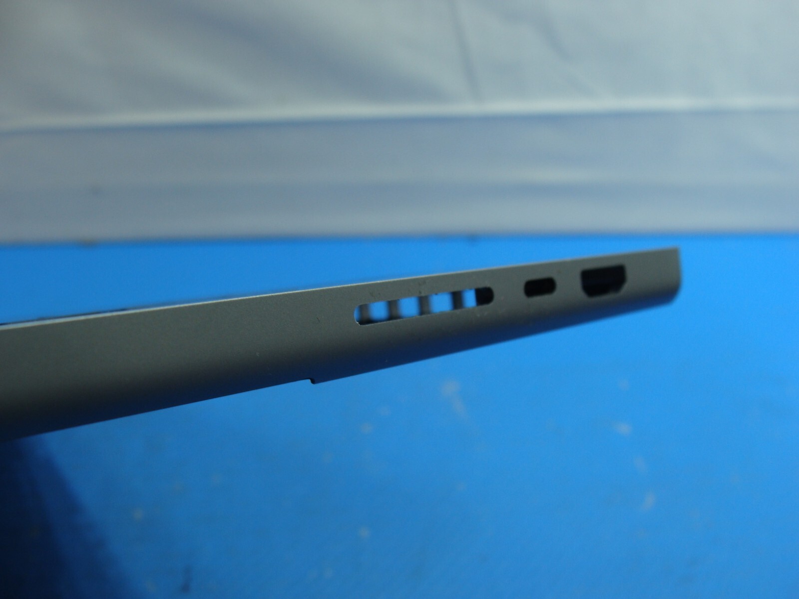MacBook Pro A2485 2021 MK1E3LL/A 16″ Top Case Palmrest w/Battery Space Gray