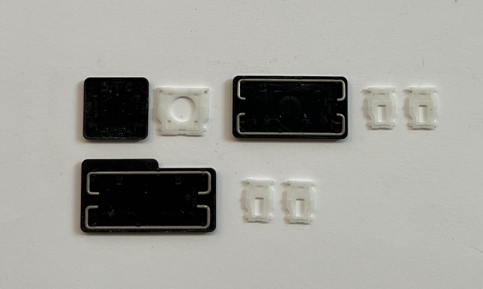 Asus Vivobook 14 X1404Z US Keyboard One Key Cap + Hinge 0KNB0-110LUS00 Genuine