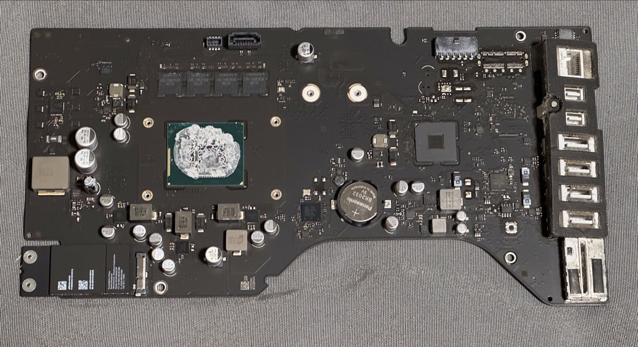 Apple iMac 21.5 Retina 4K Late 2015 Logic Board A1418 EMC 2833 i5 3.1GHz 8GB