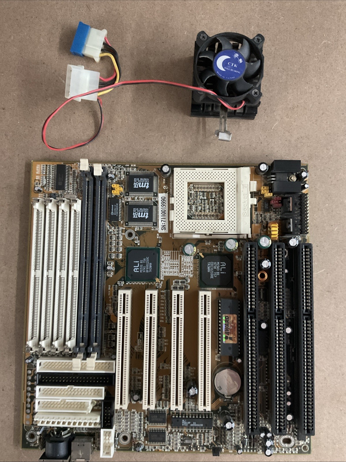 Vintage Socket 7 Motherboard Unknown Model/brand