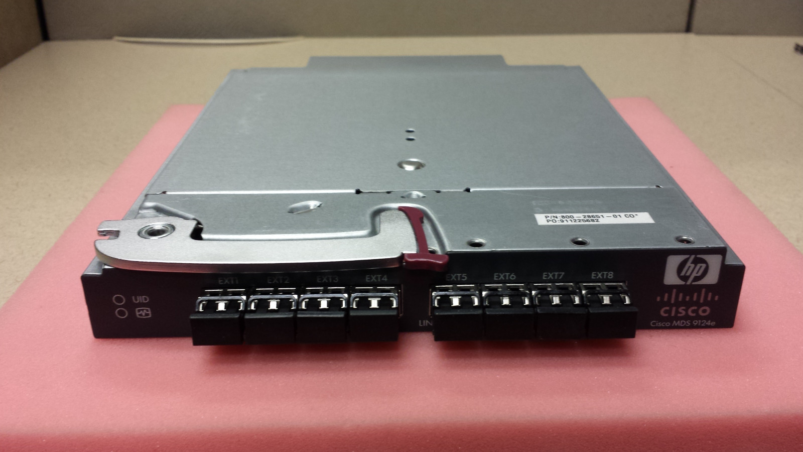 444573-001 HP Cisco MDS 9124e 24-port Fabric Switch (Option: AG642A)