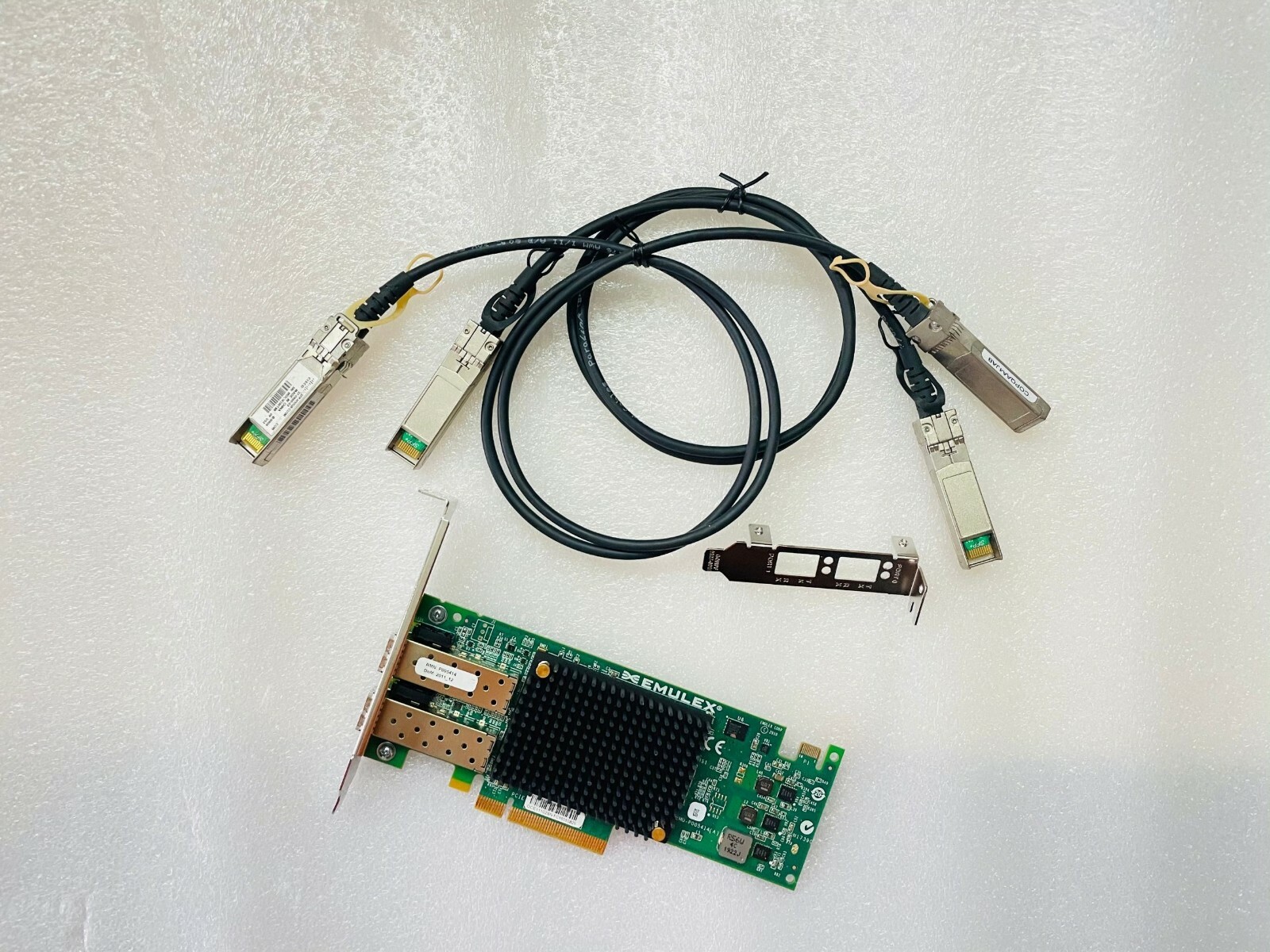Emulex OCE11102 2-Port 10Gb SFP+ PCI-e Network Adapter P005414 +2*SFP+ SFP Cable