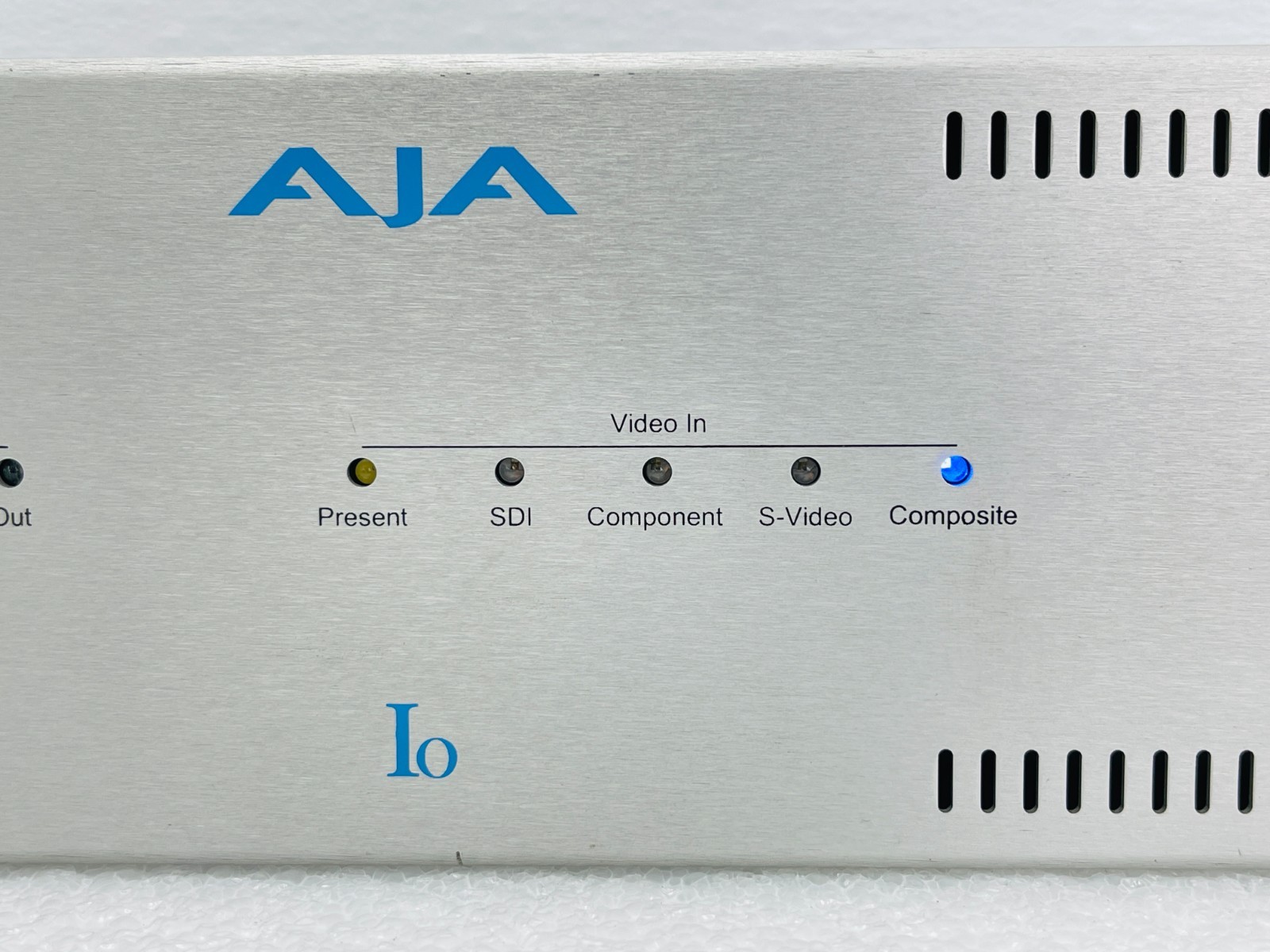 AJA IO-101351 10-BIT Uncompressed In/Out External Video Capture Breakout Box