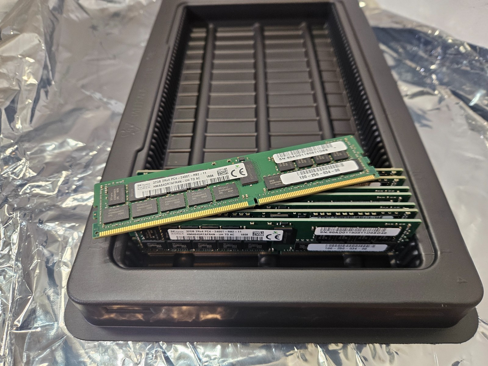 SK Hynix 32GB PC4-2400T DDR4 EMC 100-250-034-00
