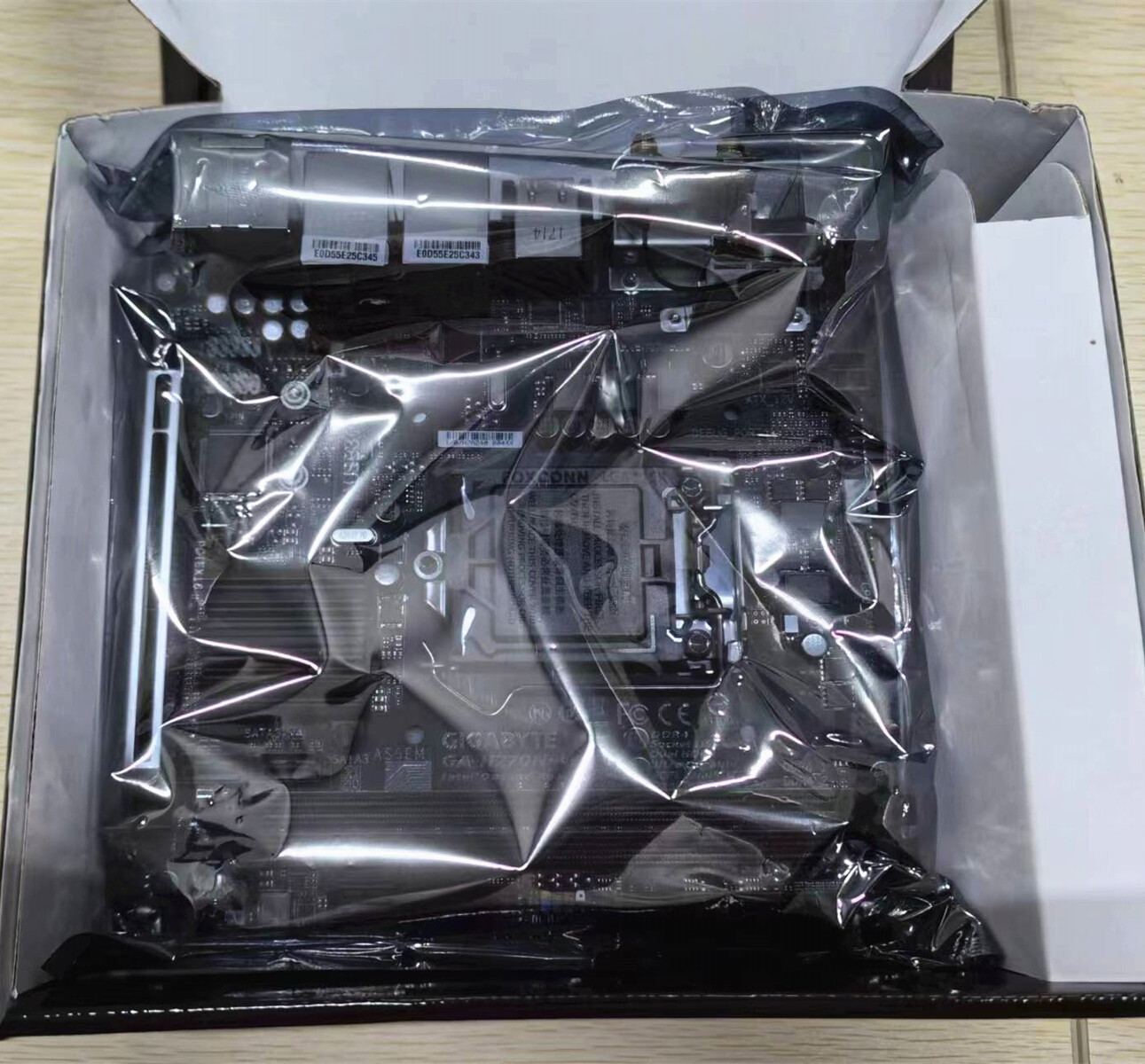 GIGABYTE GA-H270N-WIFI Intel H270 LGA 1151 Intel Mini ITX Motherboards
