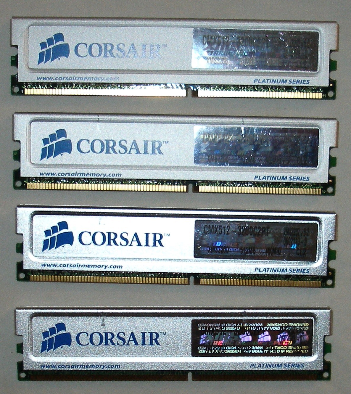 CORSAIR PLATINUM 2GB (4x512MB) PC-3200 DDR-400 CMX512-3200C2PT XMS3200