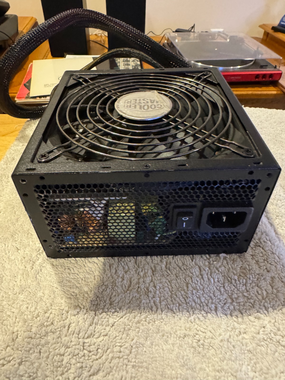 COOLER MASTER RS-700-AMBA-D3 700Watt Desktop P/S – PARTS/REPAIR UNKNOWN WORKING