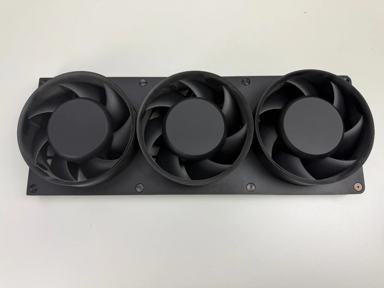 Apple Mac Pro A1991 2019 Front Fan Unit, 610-00357-A, AG920K01E, C4*205