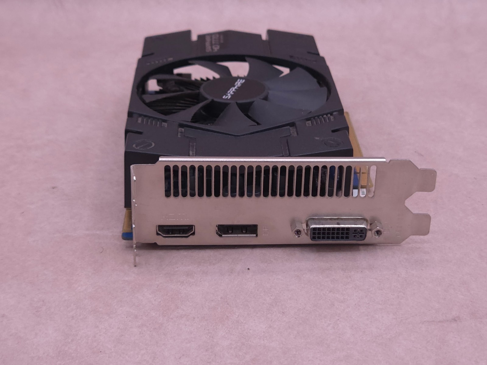 Sapphire HD 7770 GHz 1GB and unknown radeon graphics card untested