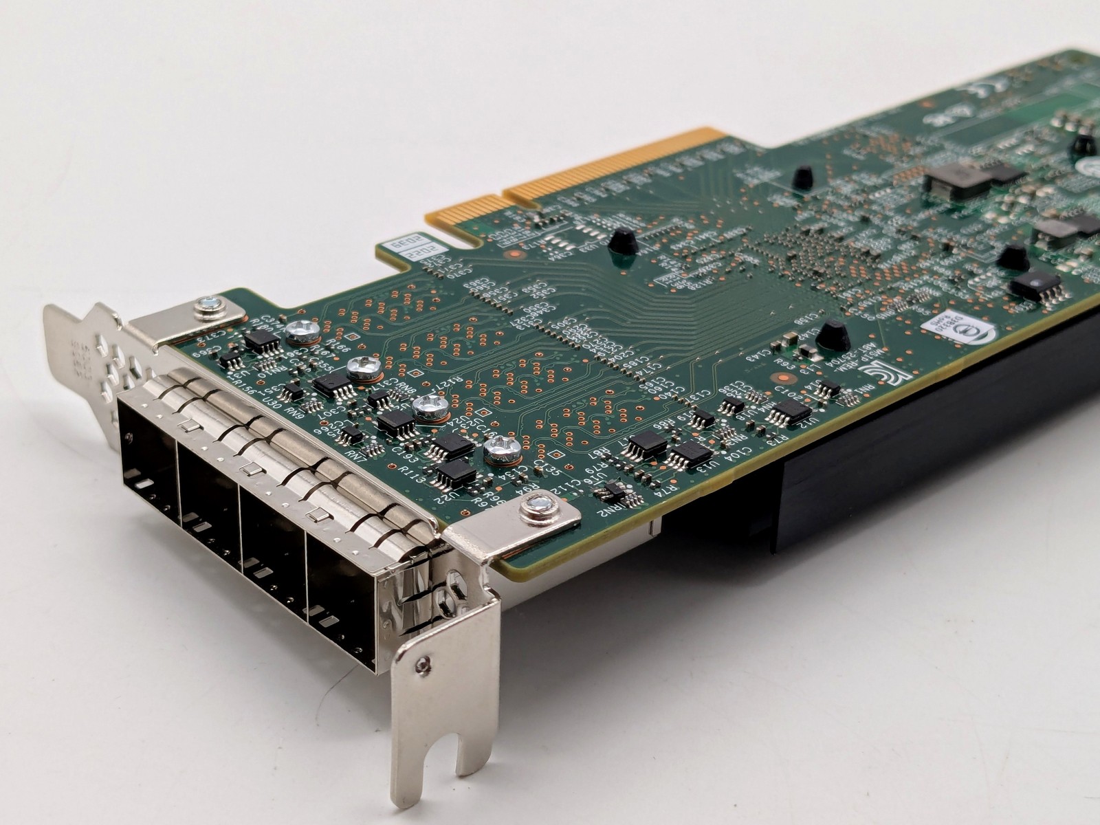 Broadcom Avago LSI 9305-16e 12Gbps SAS SATA HBA Controller IT Mode