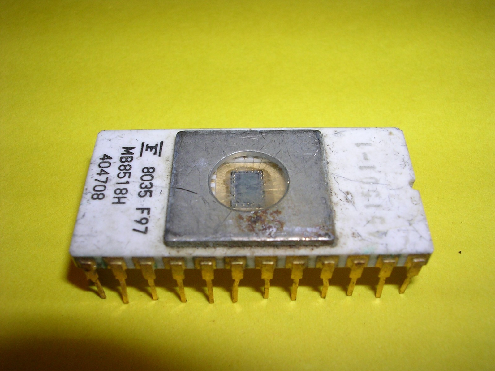 Fujitsu MB8518H EPROM Chip (Second Source for Intel 2708, C2708)