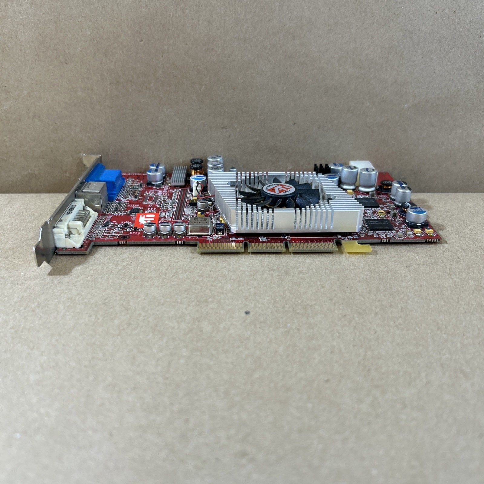 Vintage ATI Radeon 9800 PRO 128MB DDR AGP Graphics Card Tested Working