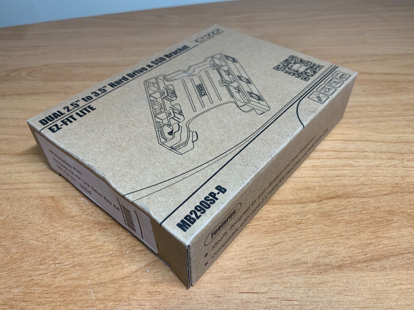 ICY DOCK MB290SP-B Dual 2.5″ to 3.5″ Hard Drive & SSD Bracket
