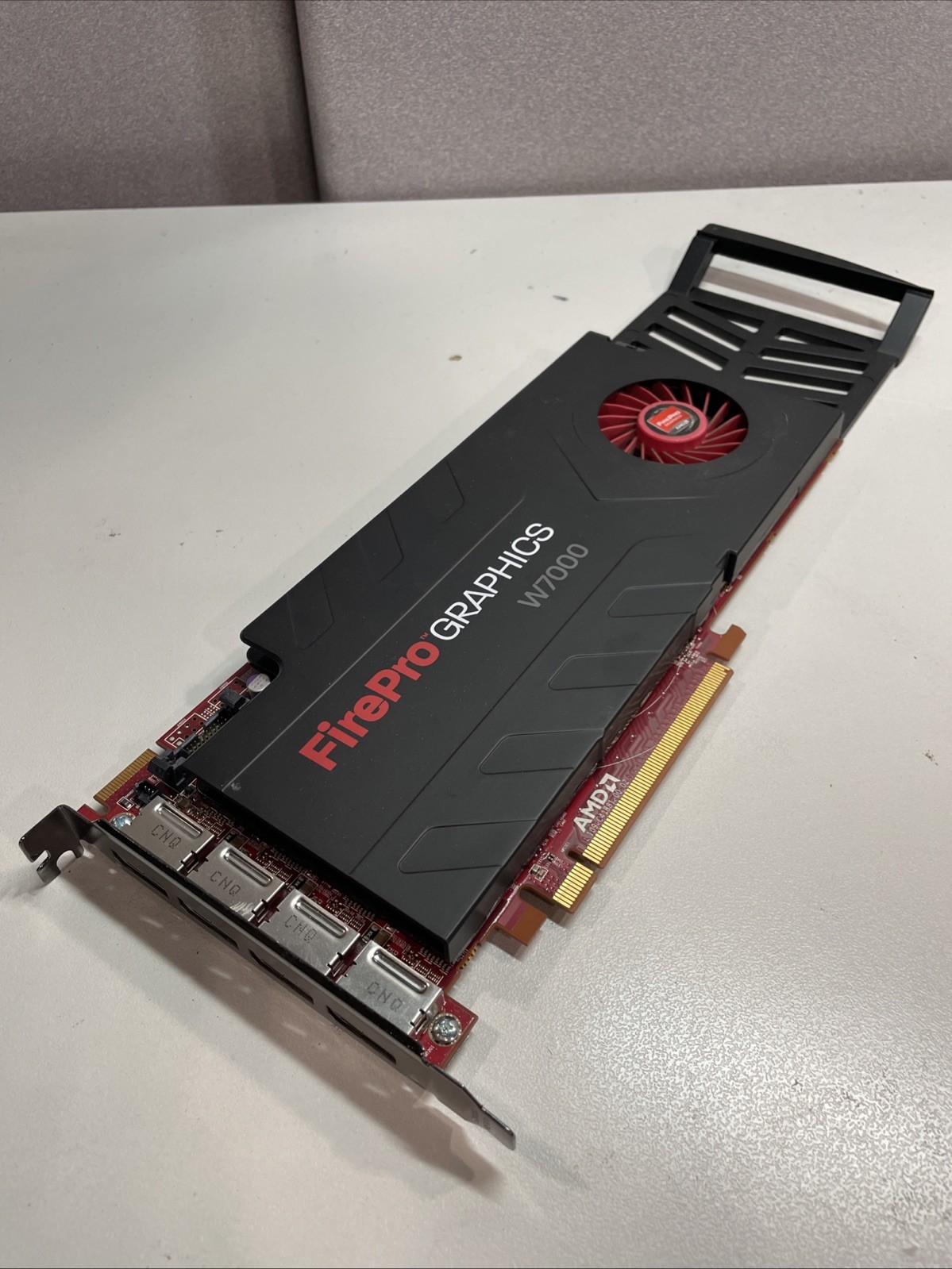 AMD FirePro W7000 4GB 4x Display Port Graphic Card