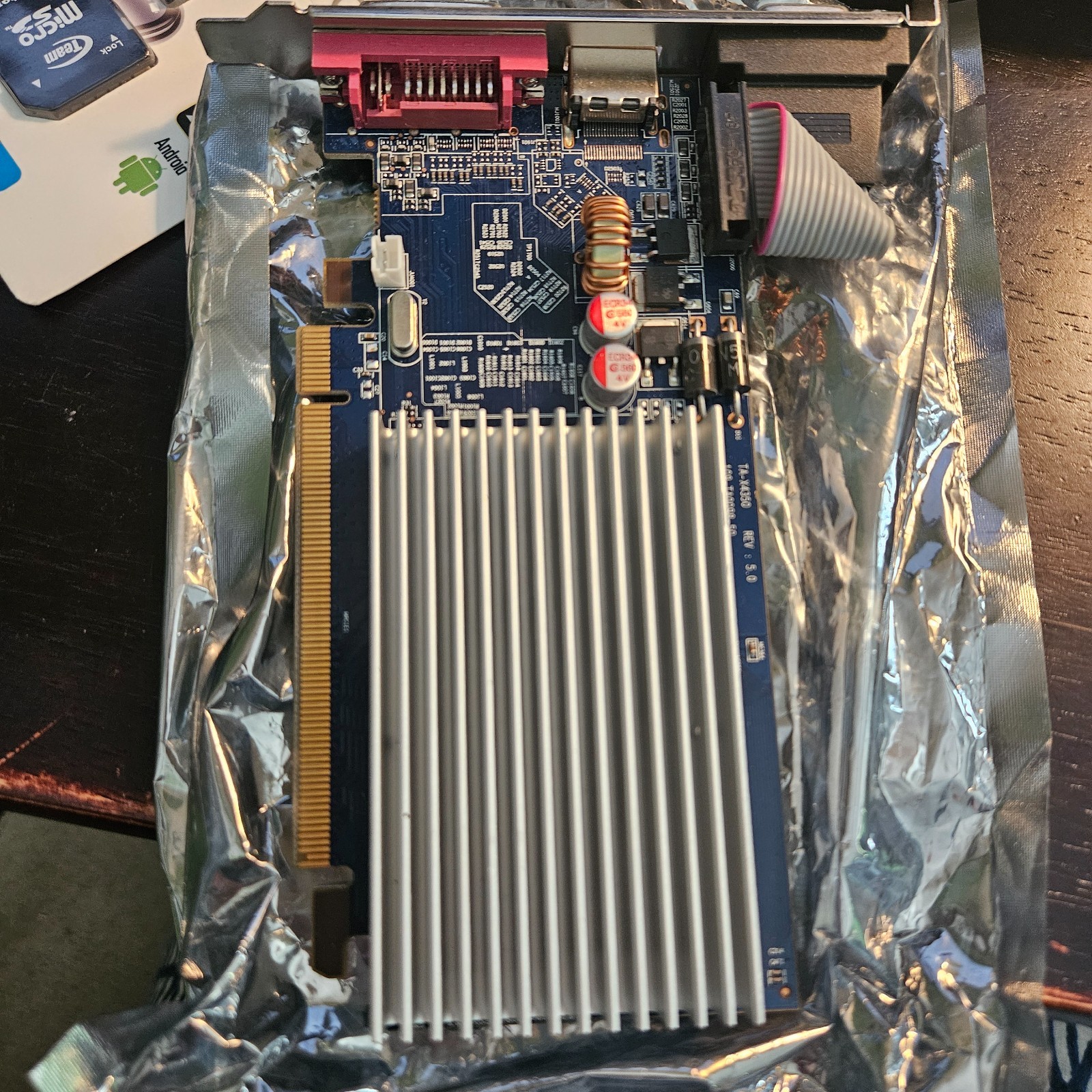 Diamond ATI Radeon HD 5450 512 MB DDR3 PCI Express 2.0×16 Desktop Video Card