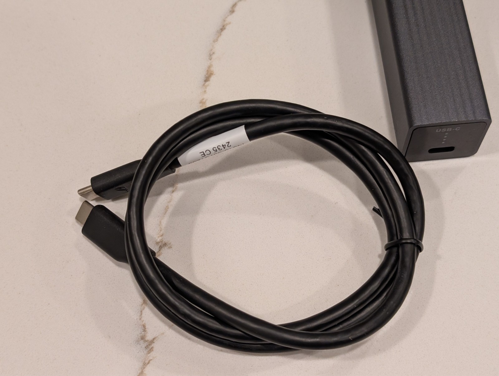 QNAP QNA-UC5G1T 5G NIC USB Type-C 3.2 Type-C to 5GbE Ethernet Adapter 2.5G 1G