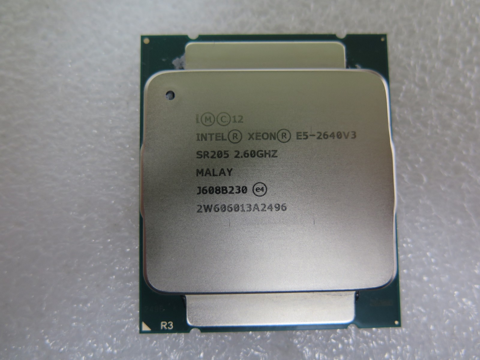 Intel Xeon E5-2640 v3 Eight Core 2.6GHz 8.0GT/s 20MB Smart Cache LGA201 SR205