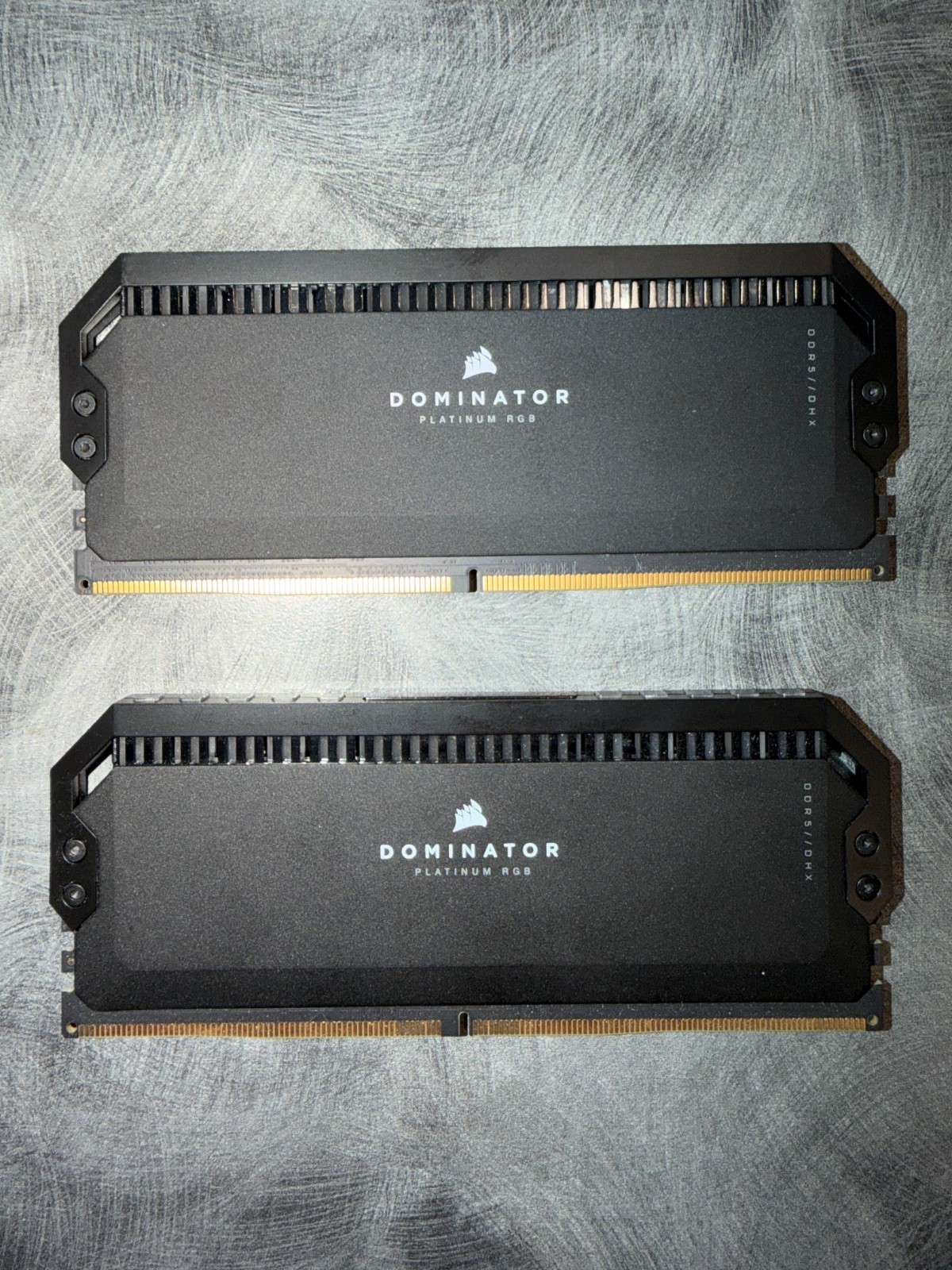 Corsair Dominator Platinum RGB 32GB (2x16GB) DDR5 DRAM 5200MHz Memory Kit