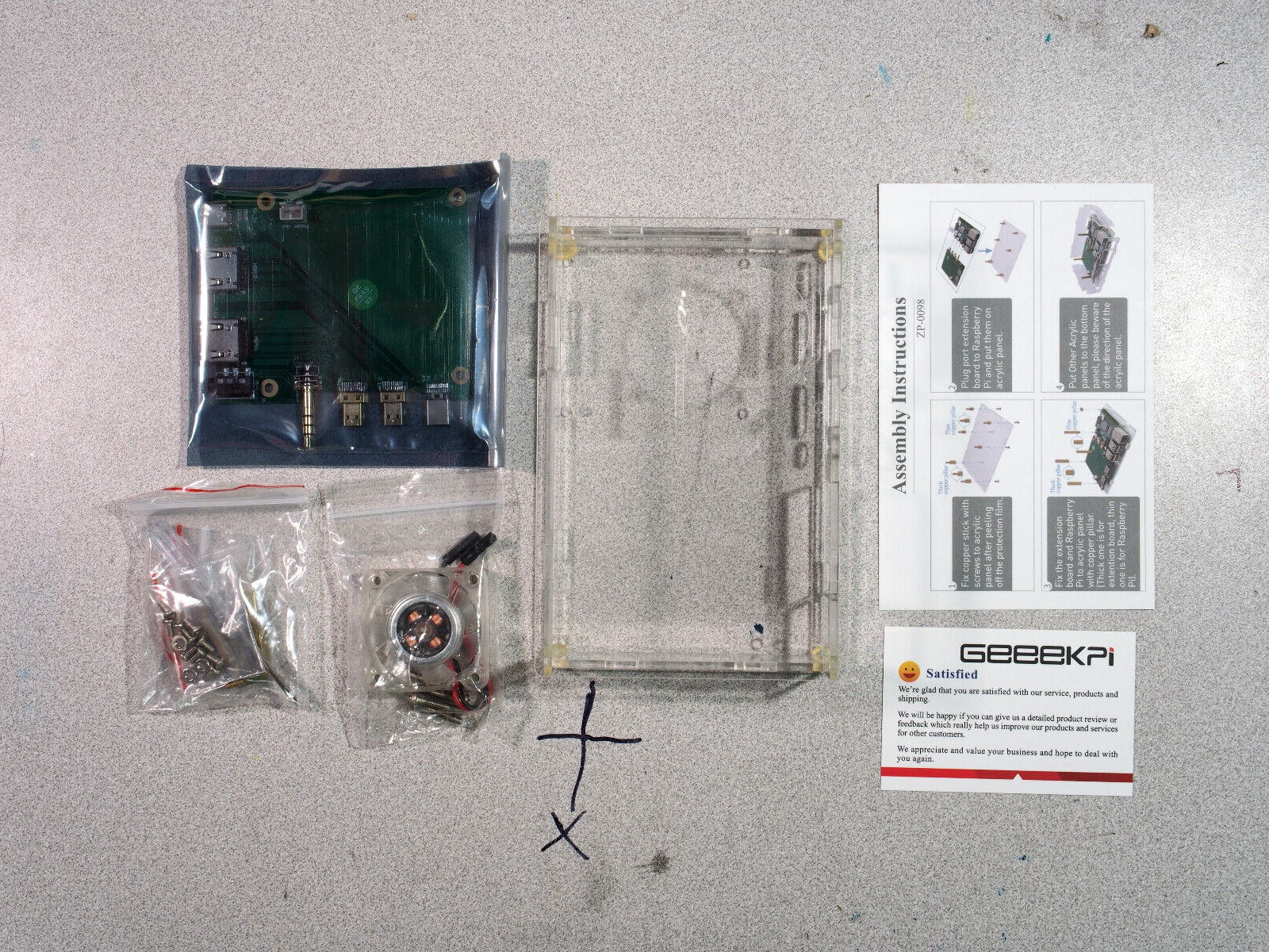 GeekPi Raspberry Pi 4 Model B Arcylic Case – *HEATSINK NOT INCLUDED*