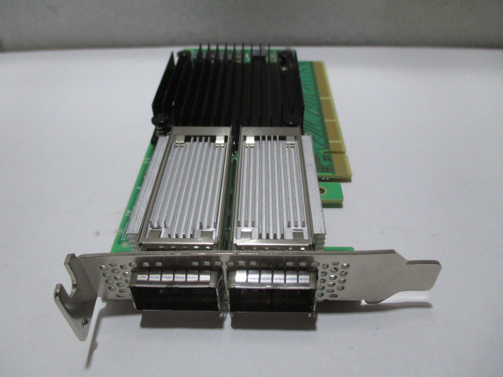 Mellanox CX556A MCX556A-ECAT REV:A1 ConnectX-5 EDR +100GBE Dual-Port
