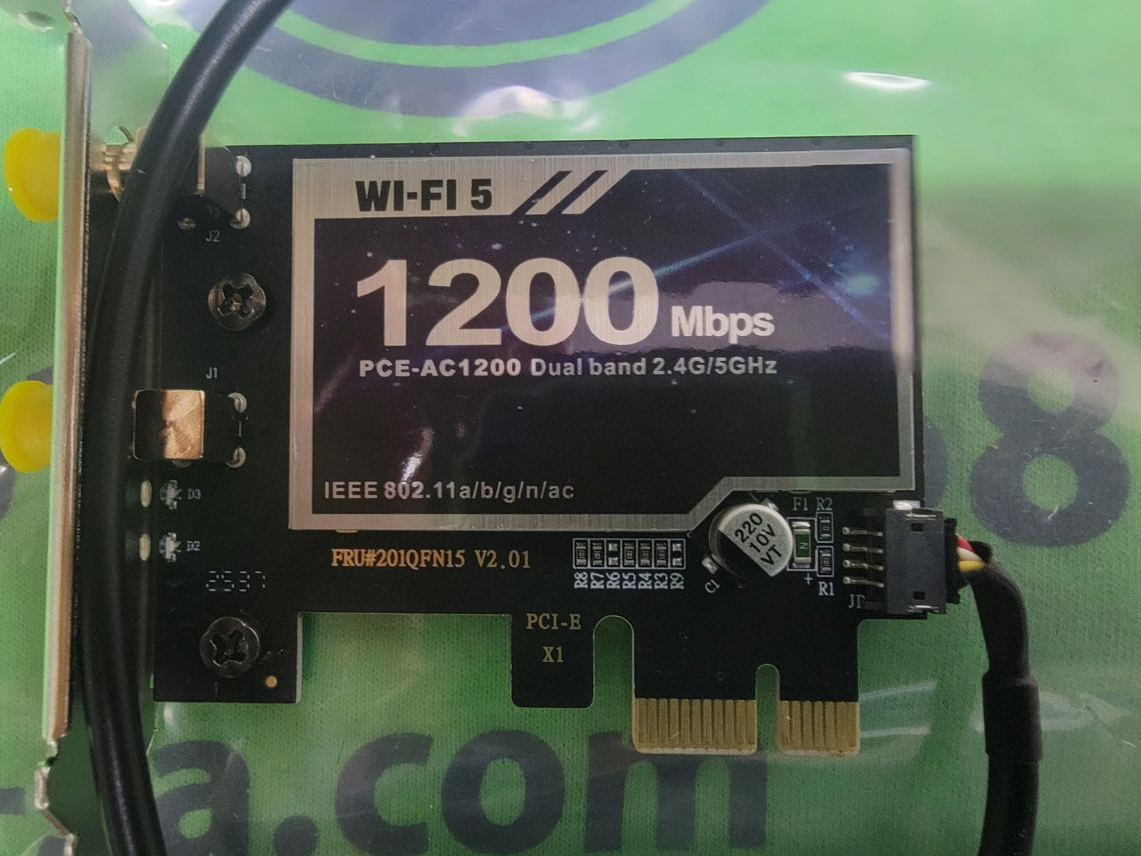 AC1200 Dual Band PCIe WiFi Card for PC 867+300Mbps Bluetooth4.0 Wireless – LP