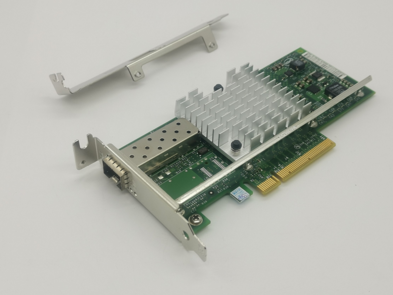 NEW Intel X520-DA1 E10G41BTDA 10GbE Ethernet Converged Network Adapter