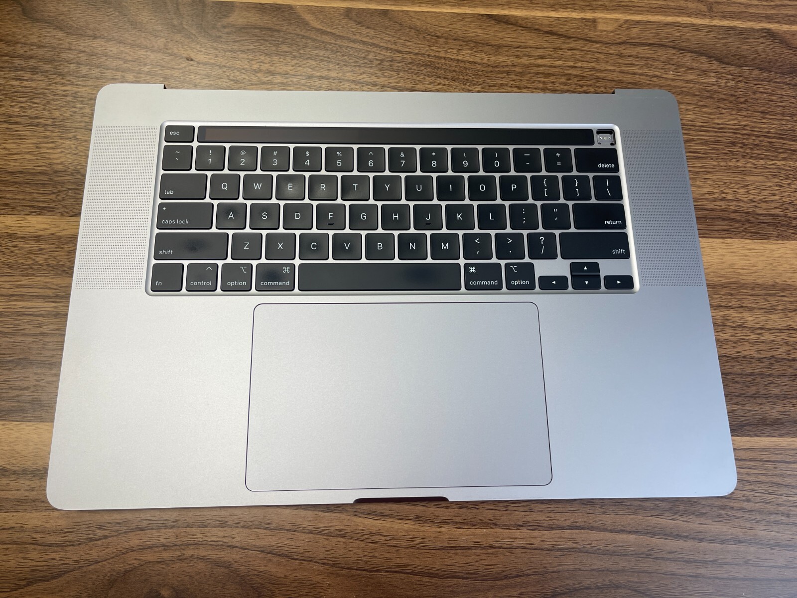 MacBook Pro 16″ 2019 2020 A2141 Top Case – Palmrest + Battery Space Gray – A