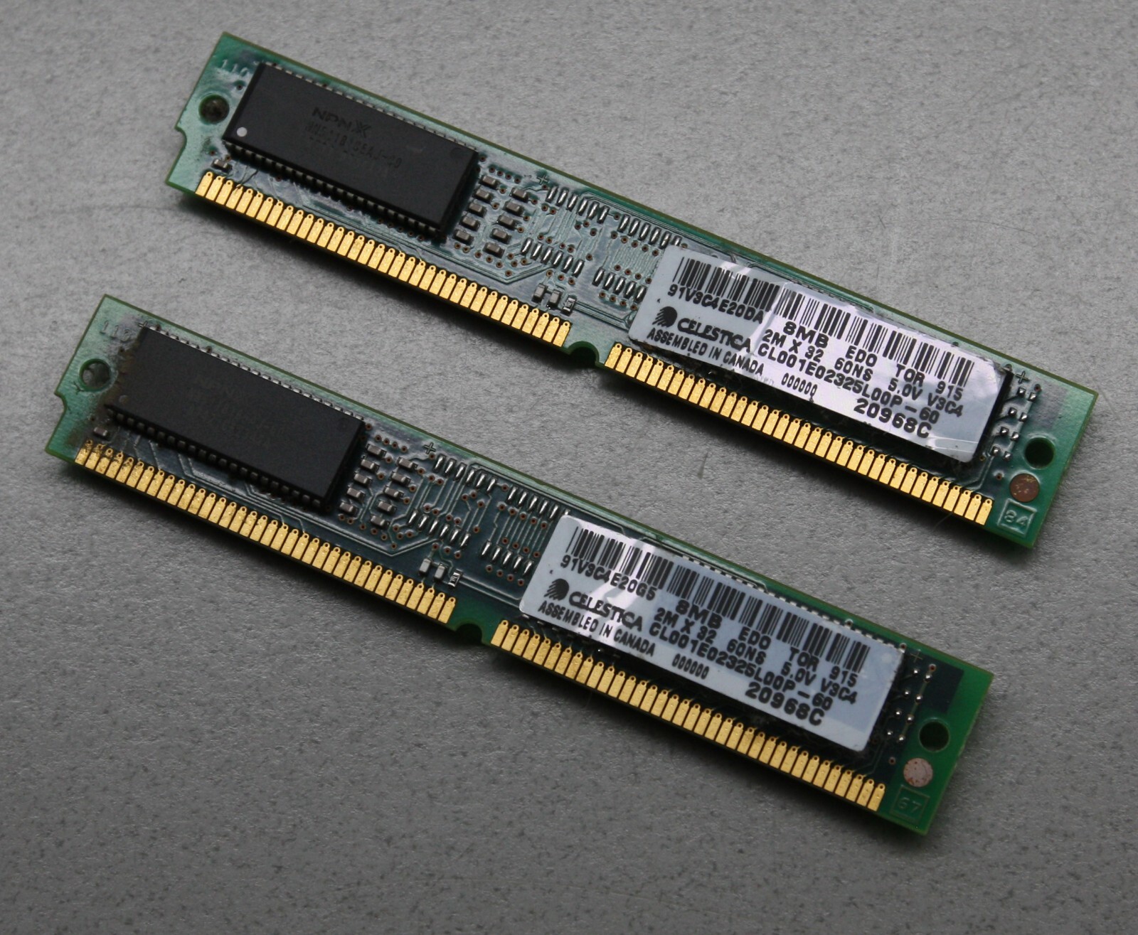 2x 8MB 2Mx32 EDO 72-pin Non-Parity 60ns 16-Chip RAM SIMM Memory 16MB