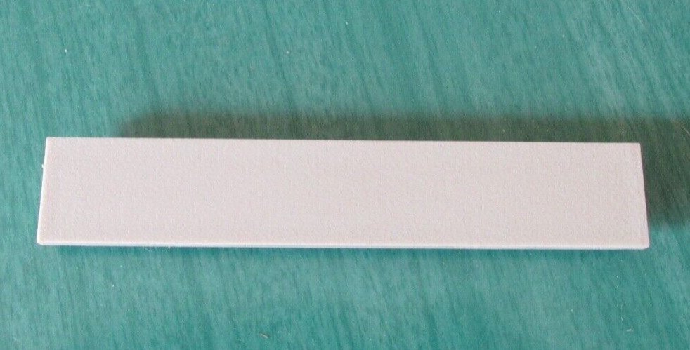 3.5″ Slim Drive Bay / Slot Filler Blank – Beige – NOS See description for color