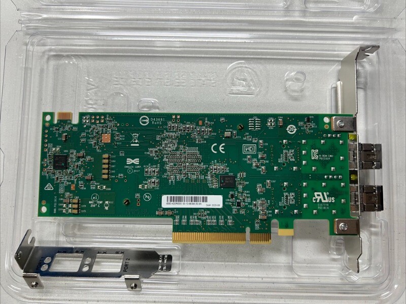 LPE35002 DELL/EMULEX 32GB 32GFC SW Optical FC HBA Both Bracket LPE35002-M2
