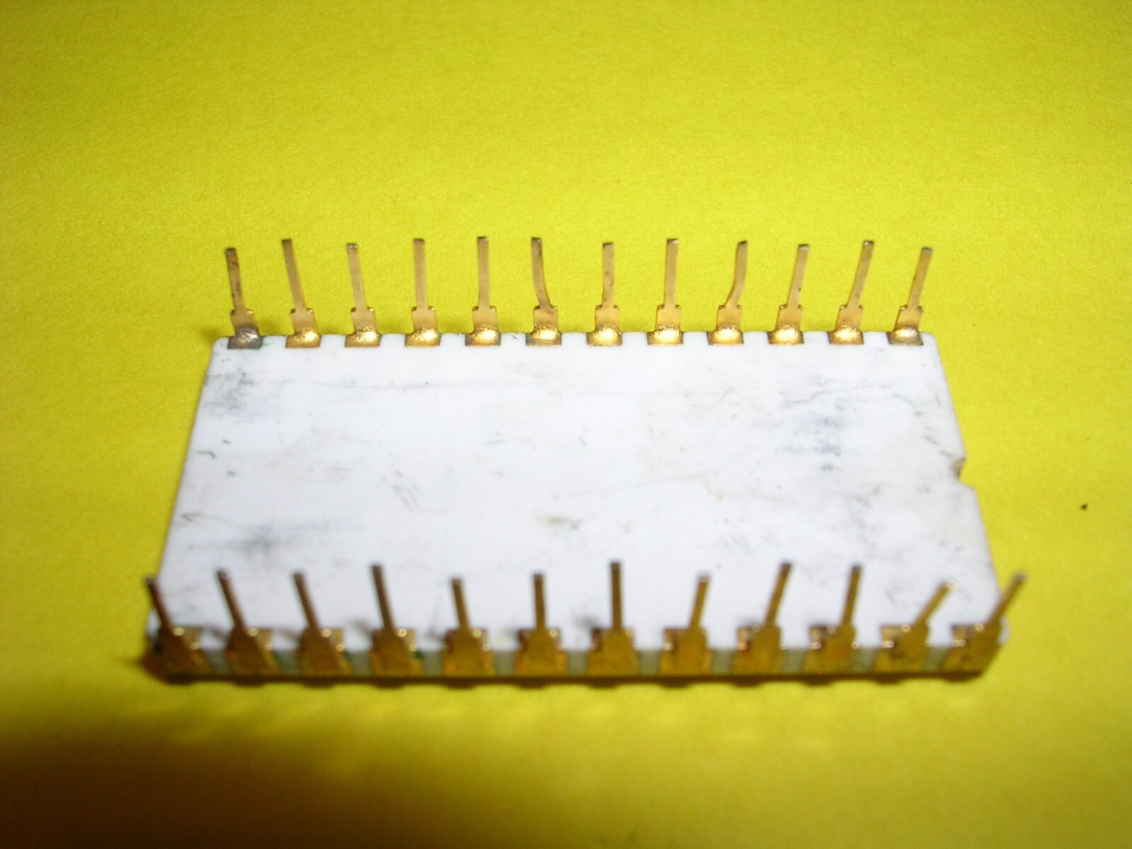 Fujitsu MB8518H EPROM Chip (Second Source for Intel 2708, C2708)