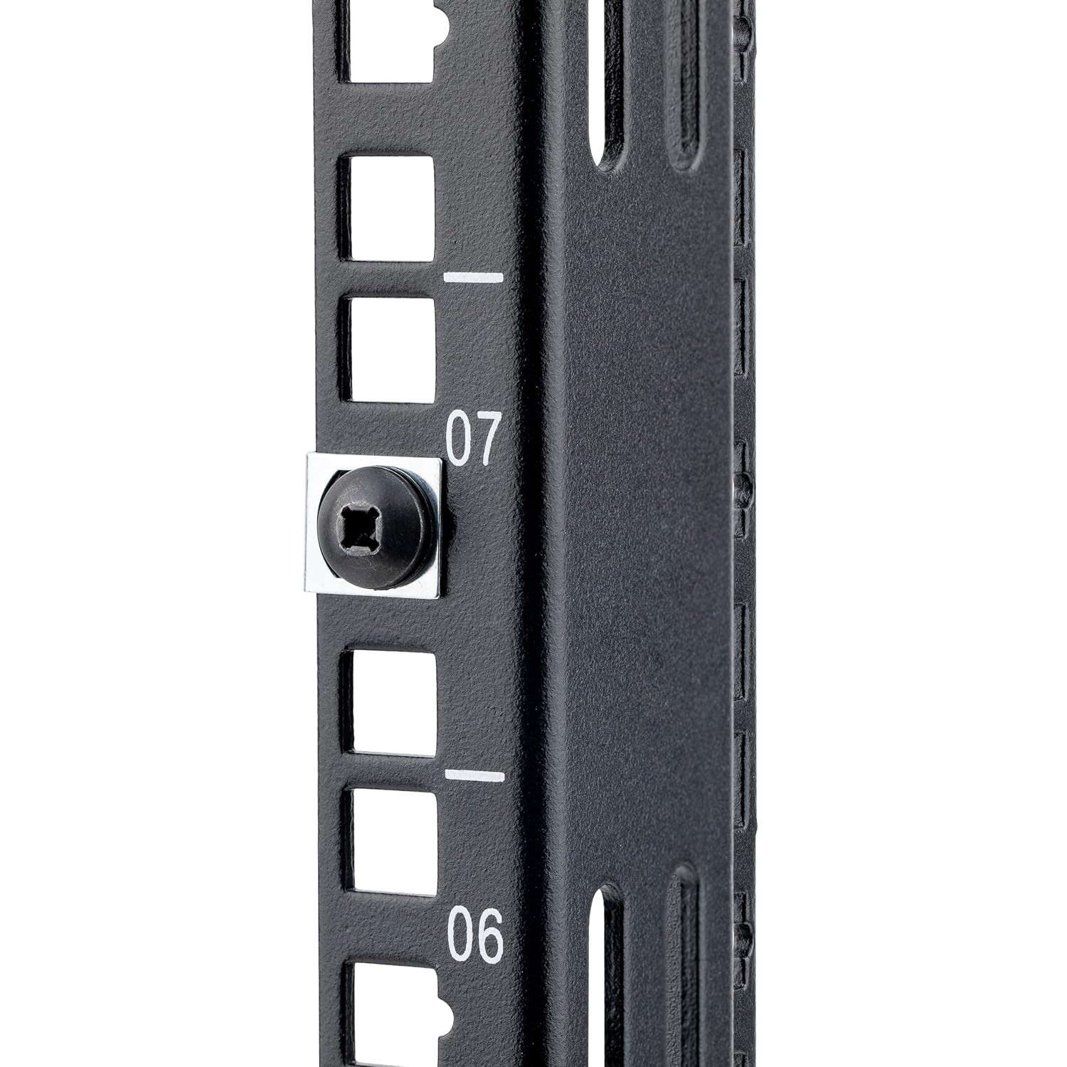 StarTech 50-Pack 10-32 19mm Screws & Clip Nuts, 19in/10in, Black & Silver | Nick