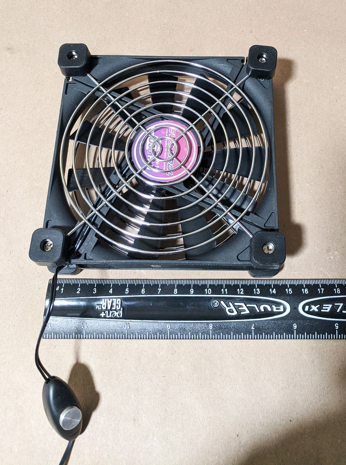 Evercool 140mm USB Powered NUC, Router, Amplifier, Console 2-Speed Cooling Fan