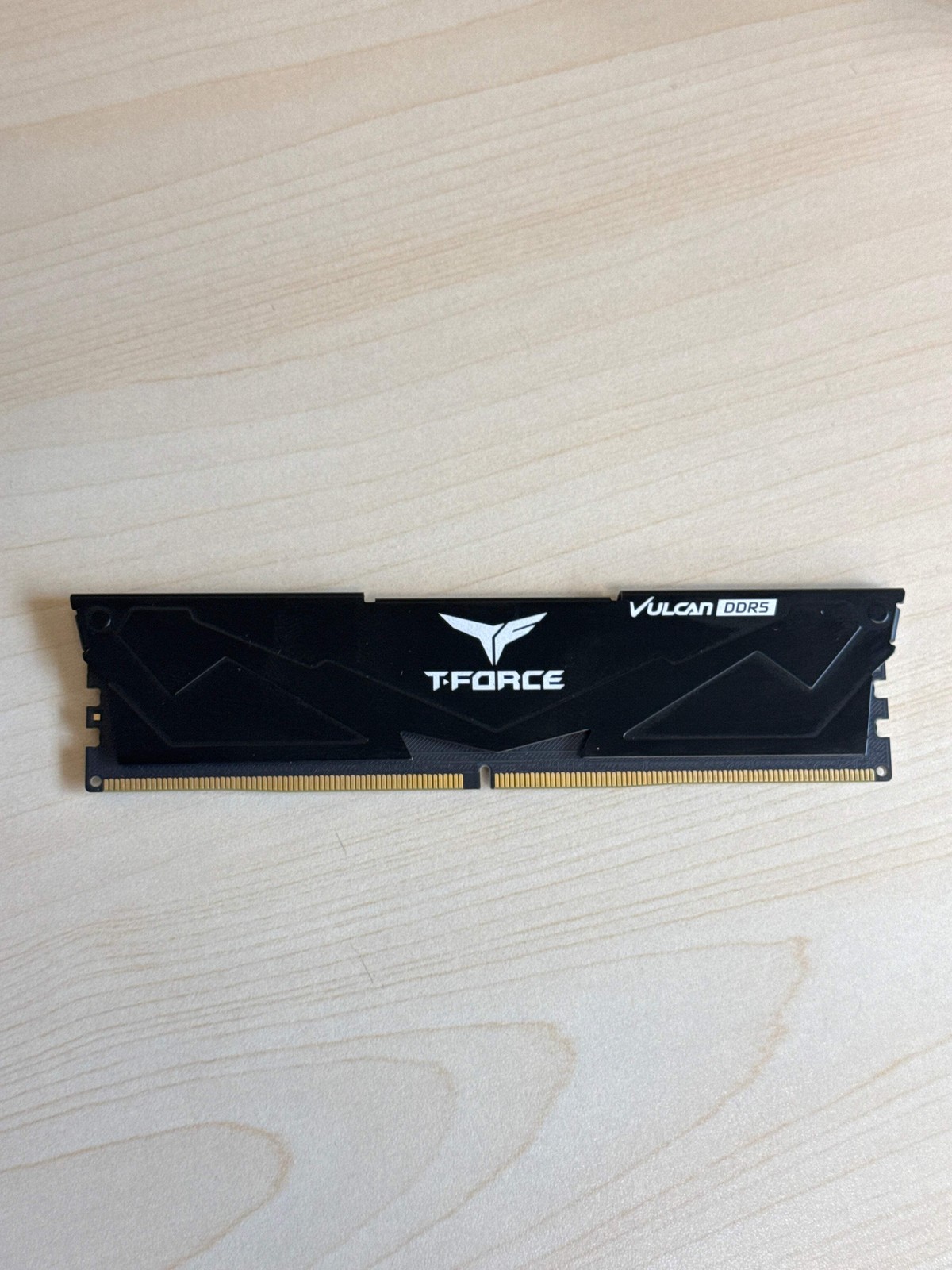 TEAMGROUP T-FORCE VULCAN 16GB DDR5 DIMM 6000MHZ CL38 RAM FLBD516G6000HC38GBKT